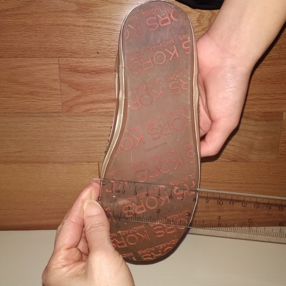 MICHEAL KORS Natural Gold Capri Flats - Picture 12 of 13